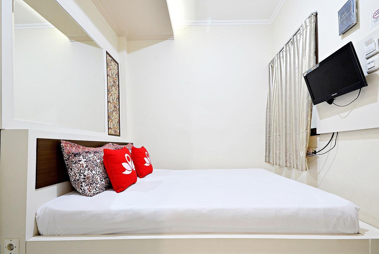 Zen Rooms Cideng Barat Jakarta Kültér fotó