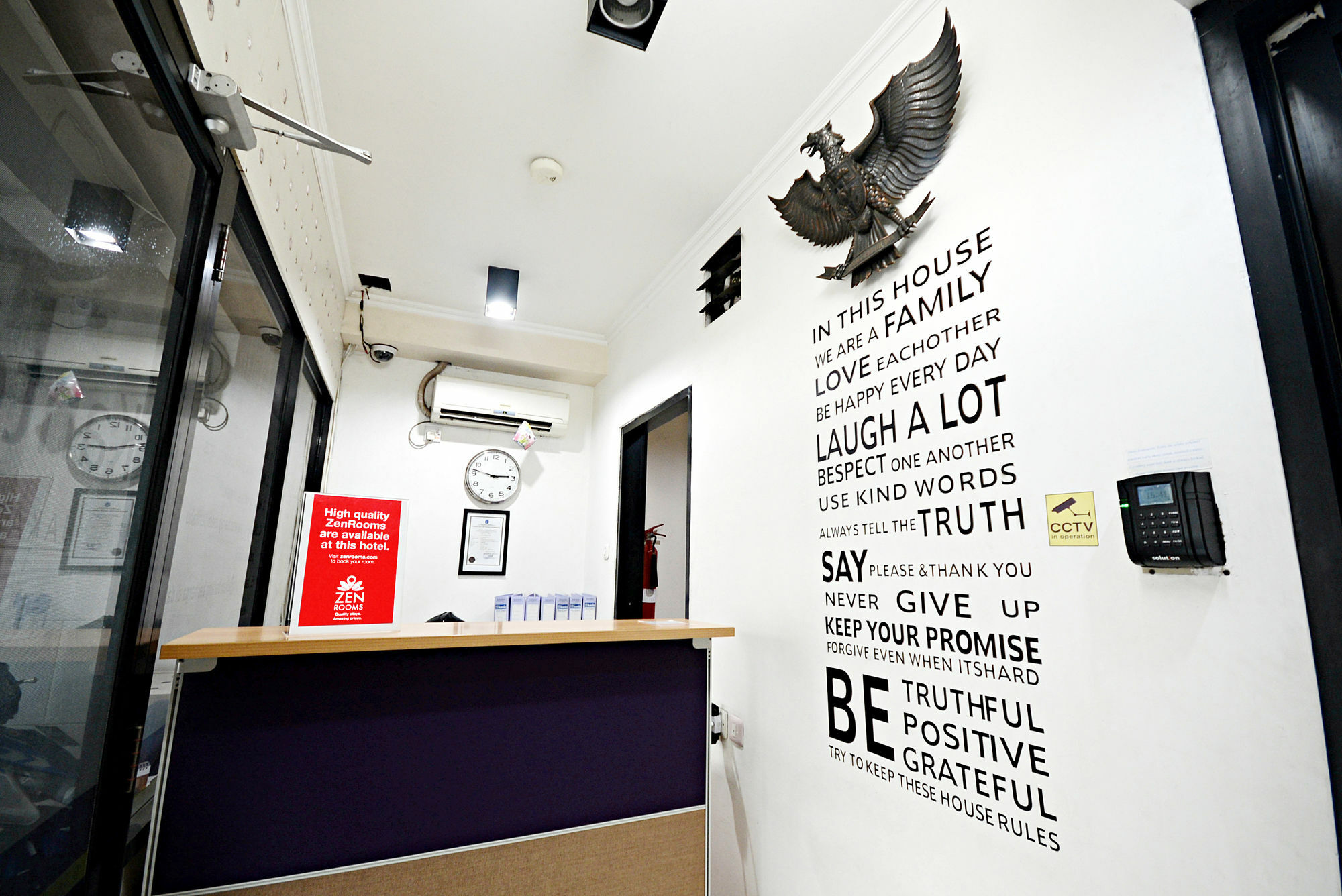 Zen Rooms Cideng Barat Jakarta Kültér fotó